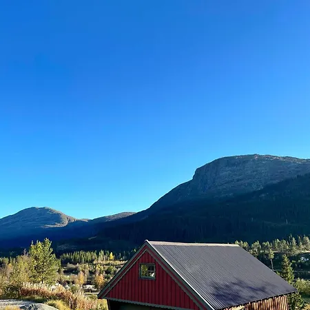 3 Soverom Og Egen Inngang