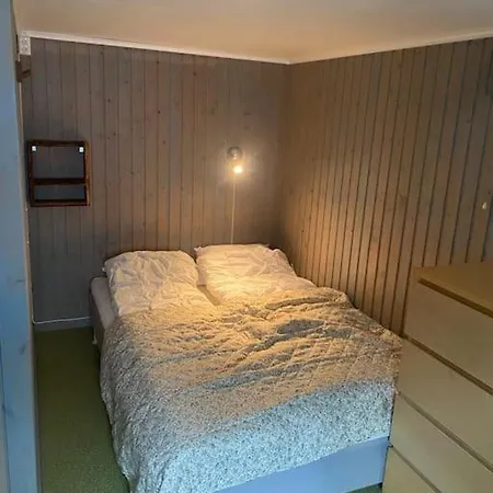 Apartman 3 Soverom Og Egen Inngang *